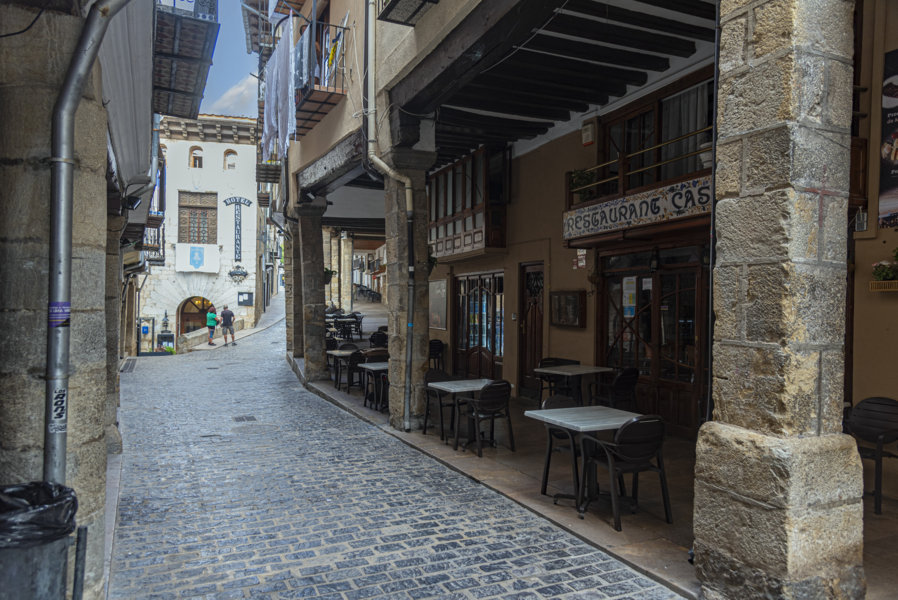 Castelló de la Plana - Morella 013 - calle Blasco de Alagon.jpg